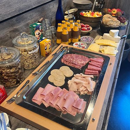 'T Ponton Bed & Breakfast Nieuwpoort Dış mekan fotoğraf